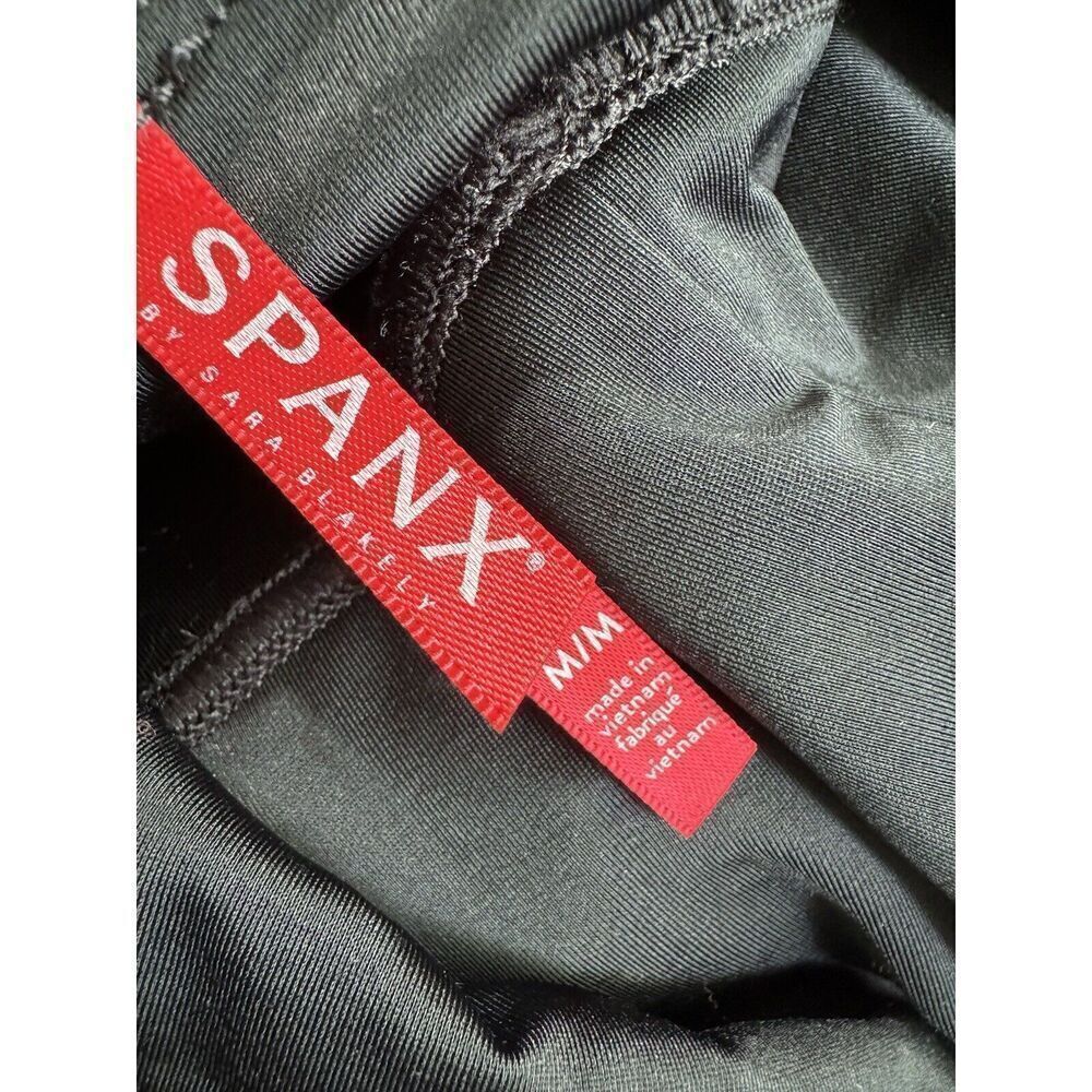 Spanx Women's Sz M Faux Leather Moto Leggings Textured Shaping Stretch Black - Picture 13 of 13